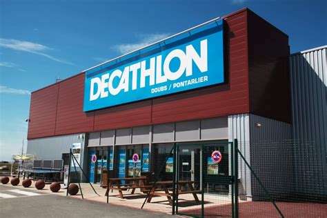 DECATHLON .